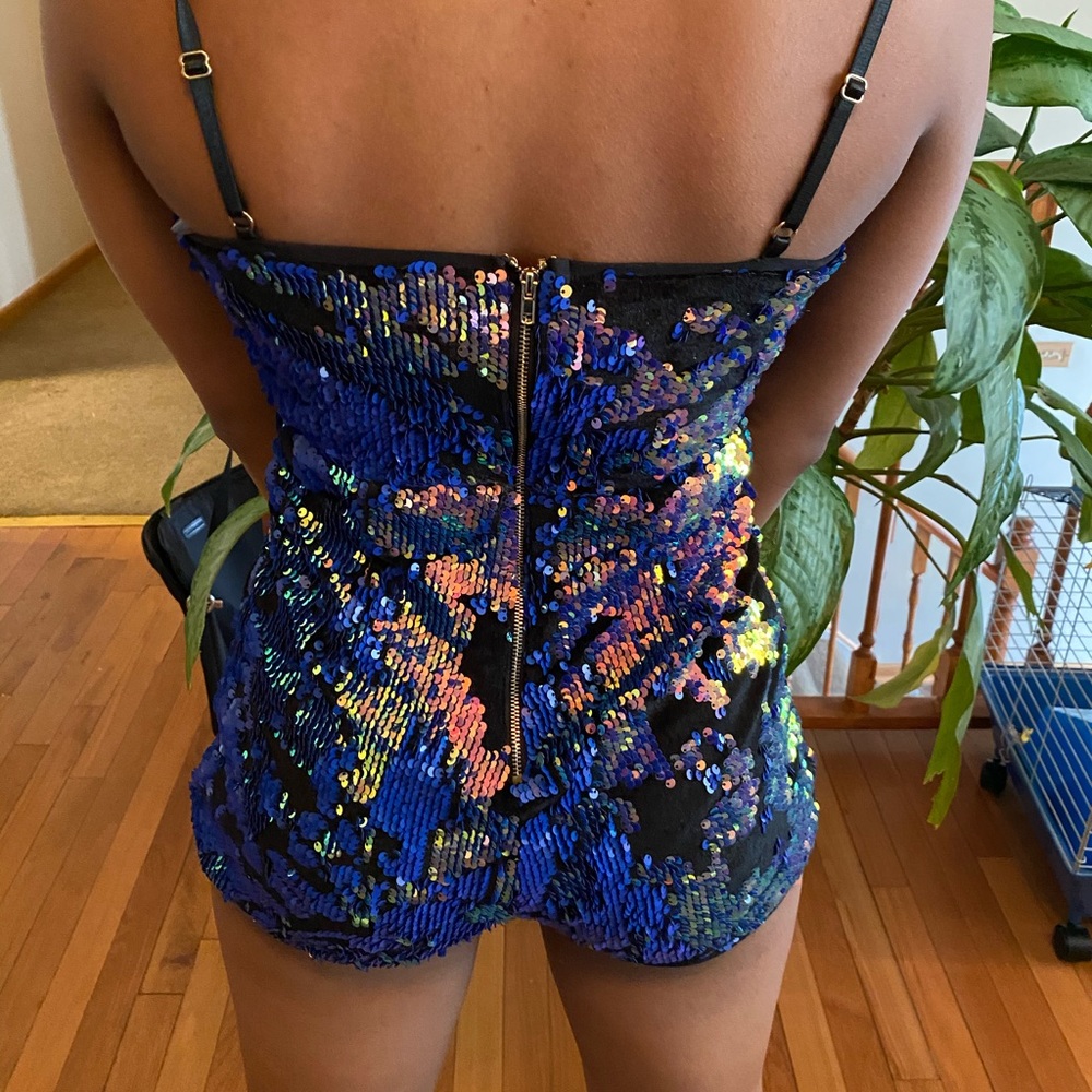 Fashion nova romper - Picture 3 of 4